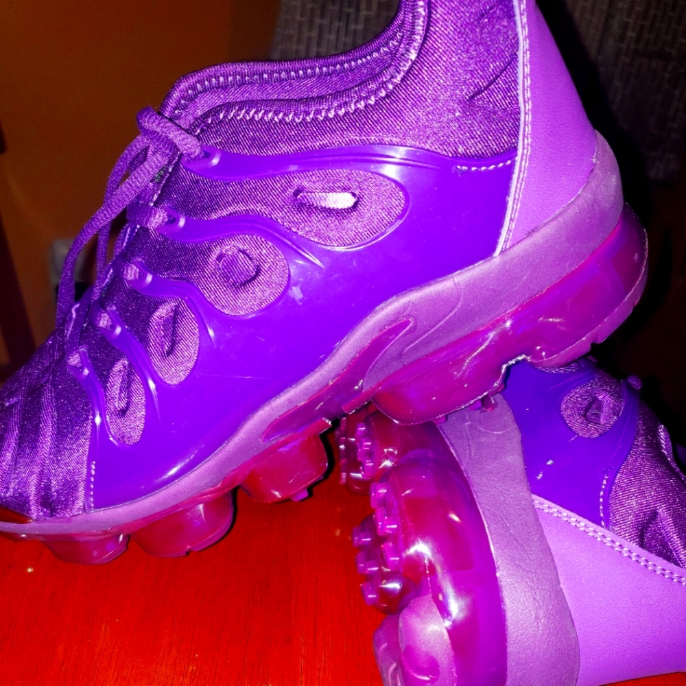 Joilmall ladies track shoes